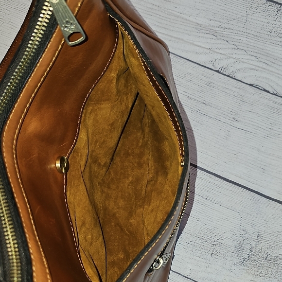 Patricia Nash Braydon Hobo Brown Leather Bag - Picture 10 of 16